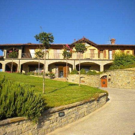 Azienda Agrituristica Alcastle Montabone Exterior photo